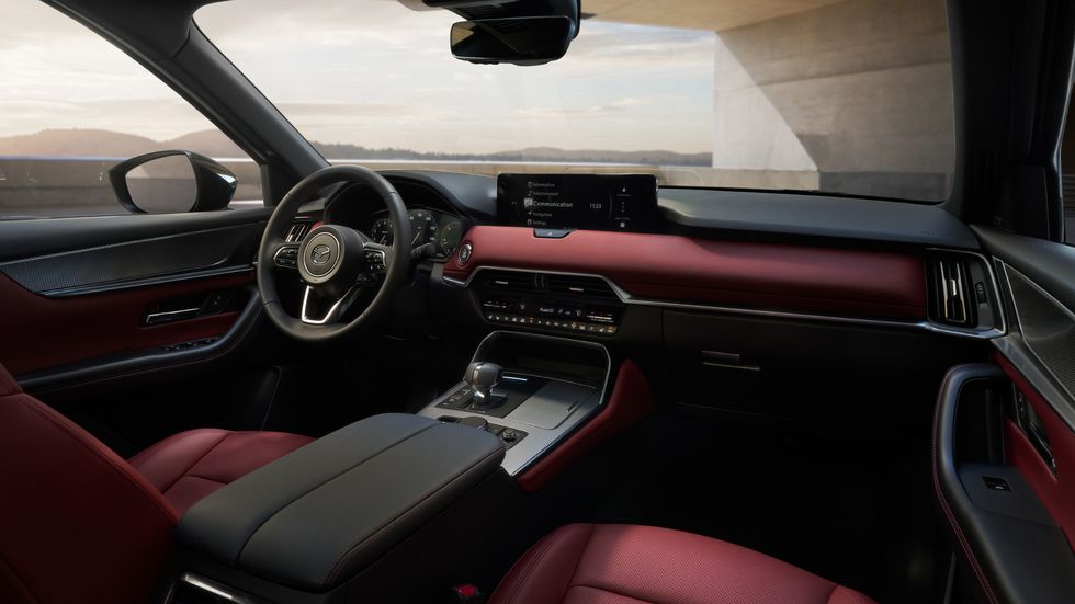 Mazda CX-70 Interior